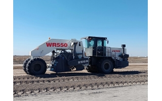 开云电子体育设备在吉林中交三公局松通高速